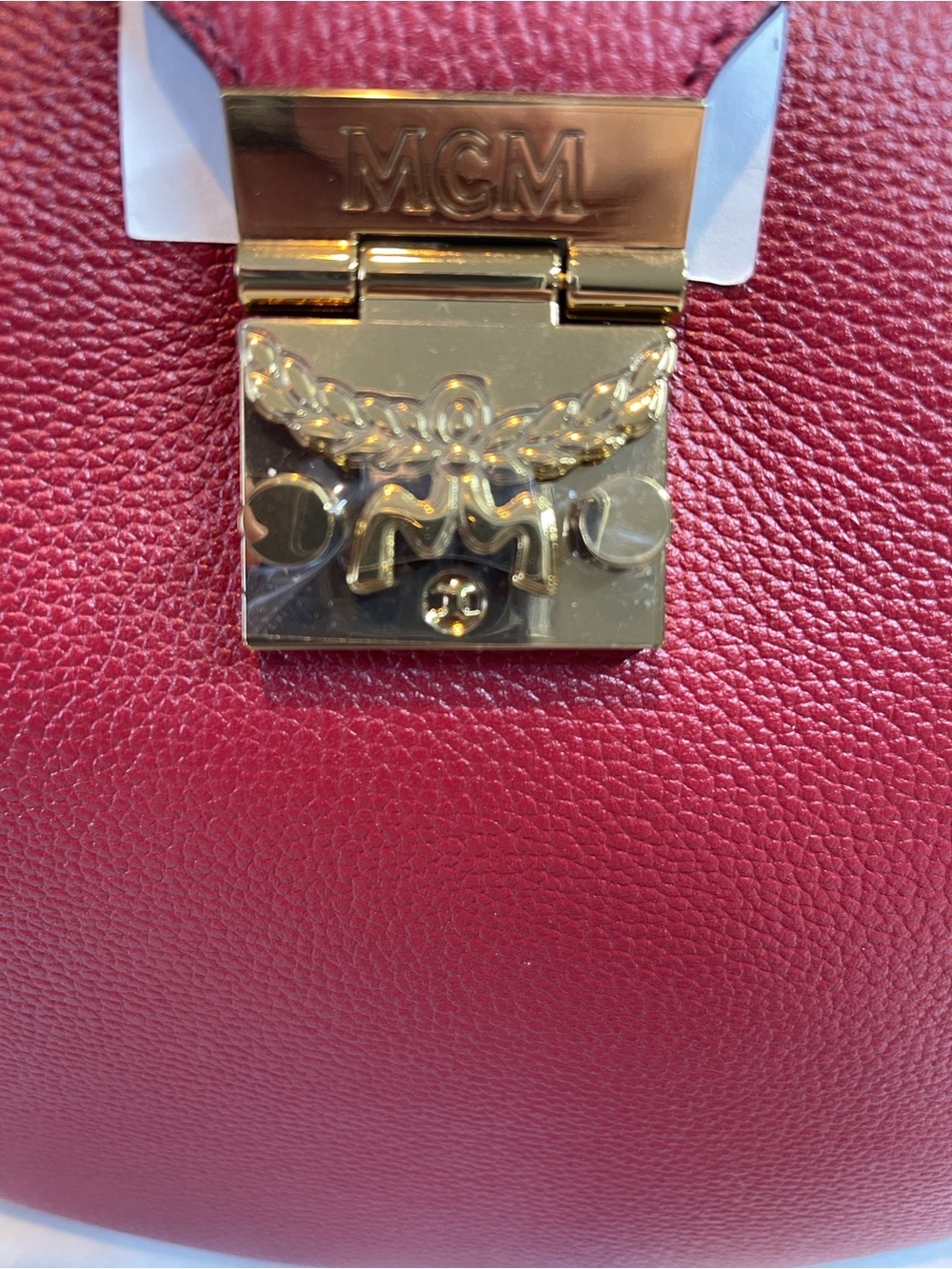 MCM Patricia Shoulder Bag Ruby Red Leather NWT Authenticated - Picture 6 of 15